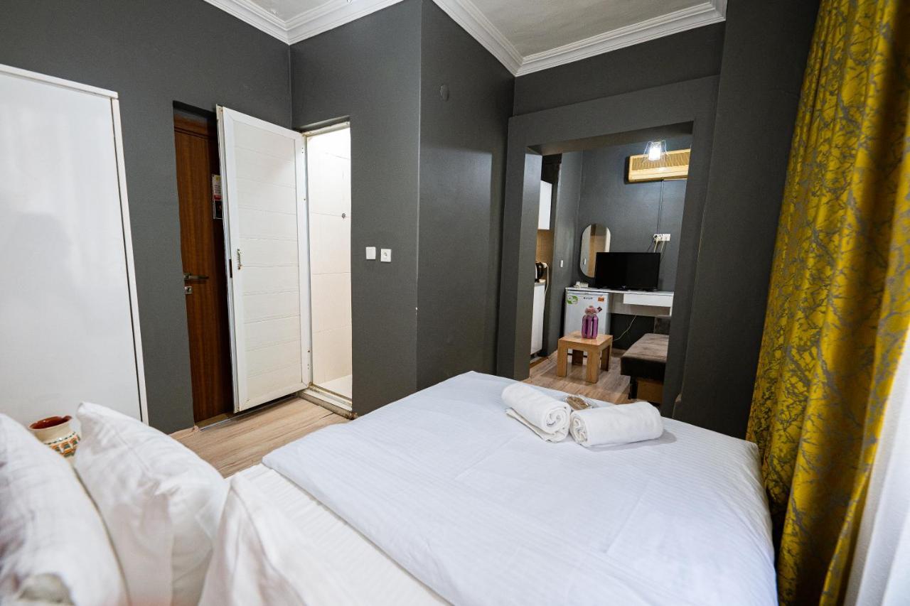 Evin Suit Hotel Истанбул Екстериор снимка